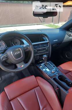 Купе Audi S5 2008 в Киеве