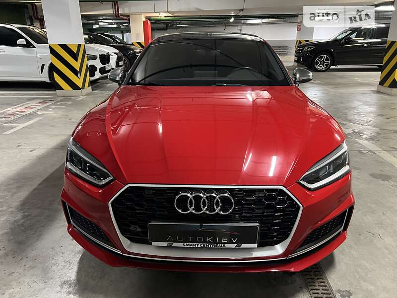 Купе Audi S5 2017 в Киеве
