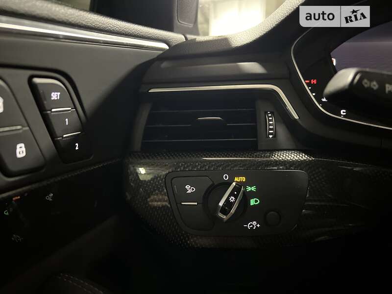 Купе Audi S5 2017 в Киеве