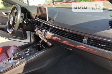 Лифтбек Audi S5 2017 в 