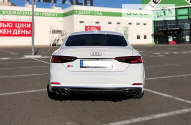 Лифтбек Audi S5 2017 в 