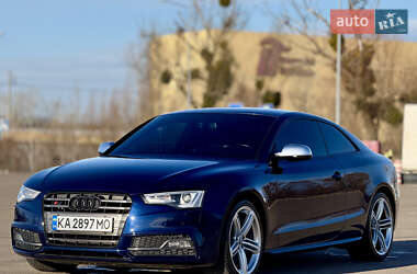 Купе Audi S5 2012 в Києві