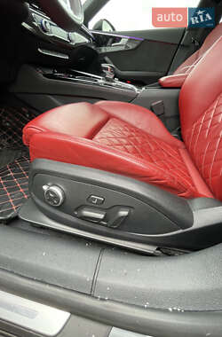 Купе Audi S5 2020 в 