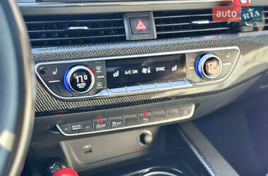Купе Audi S5 2022 в 
