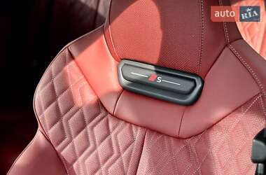 Лифтбек Audi S5 2025 в 