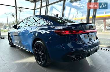 Лифтбек Audi S5 2025 в 