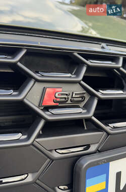 Купе Audi S5 2022 в 