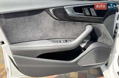 Купе Audi S5 2023 в 