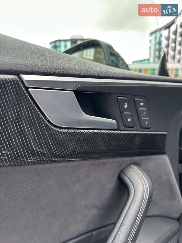 Купе Audi S5 2019 в Киеве