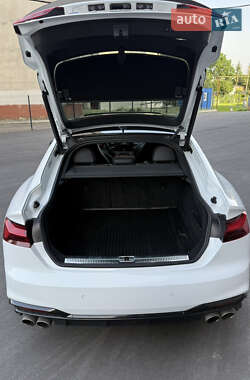 Купе Audi S5 2023 в 