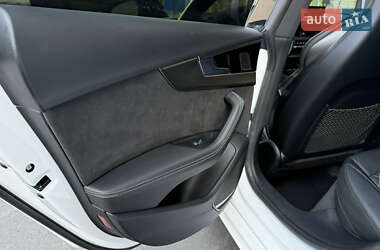 Купе Audi S5 2023 в 