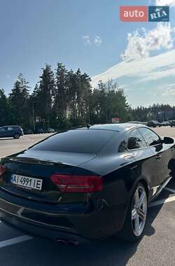 Купе Audi S5 2010 в 