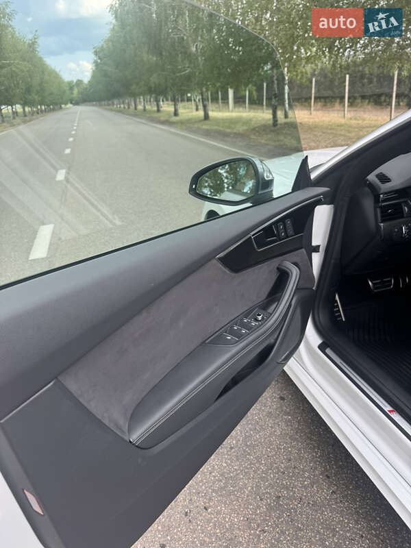 Кабриолет Audi S5 2022 в Днепре