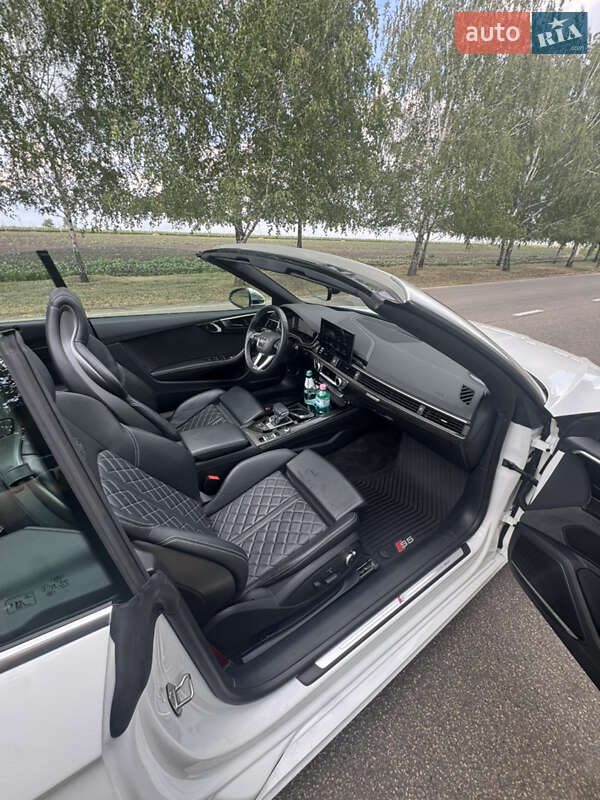 Кабриолет Audi S5 2022 в Днепре