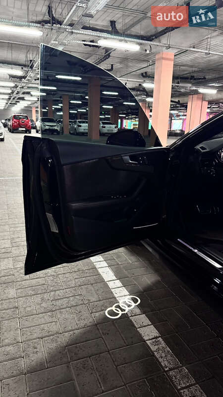 Купе Audi S5 2019 в Киеве