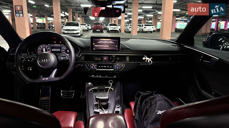 Купе Audi S5 2019 в Киеве