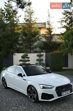 Купе Audi S5 2023 в Львові