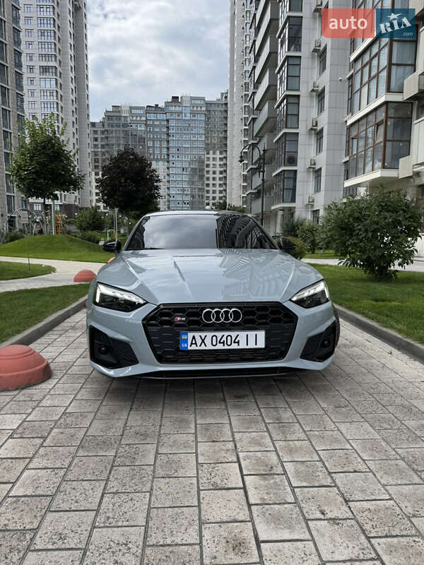 Купе Audi S5 2021 в Киеве