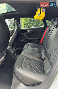 Купе Audi S5 2021 в 