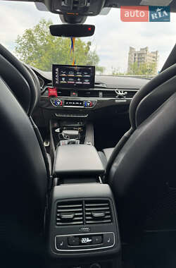 Купе Audi S5 2021 в 