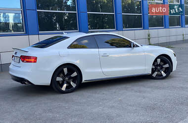 Купе Audi S5 2013 в 