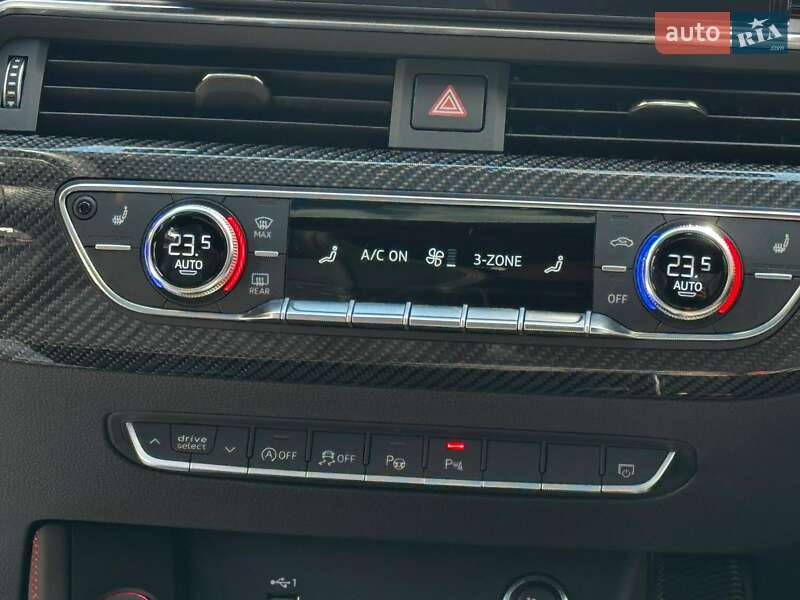 Купе Audi S5 2023 в Харькове
