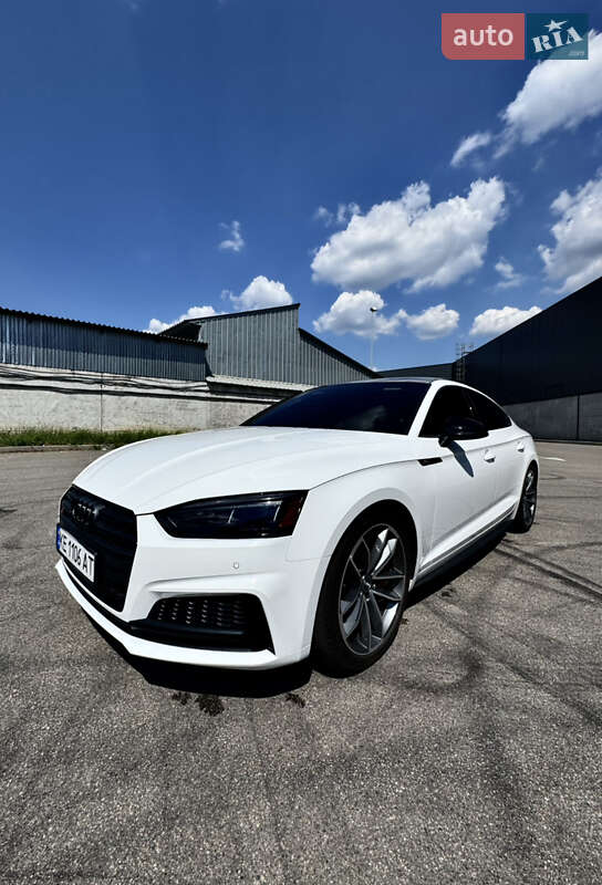 Купе Audi S5 2017 в Киеве