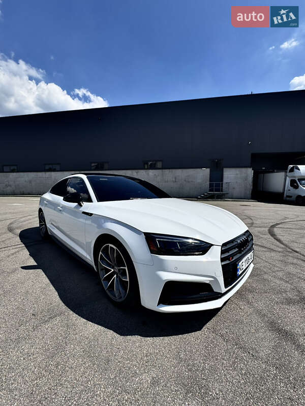 Купе Audi S5 2017 в Киеве