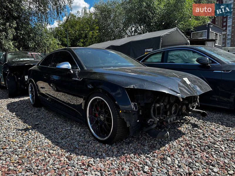 Купе Audi S5 2017 в Киеве