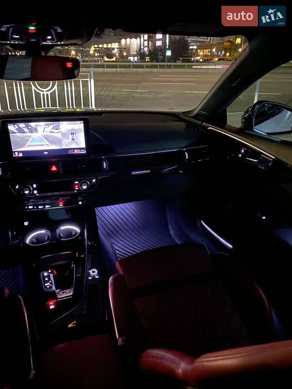Лифтбек Audi S5 2024 в Киеве
