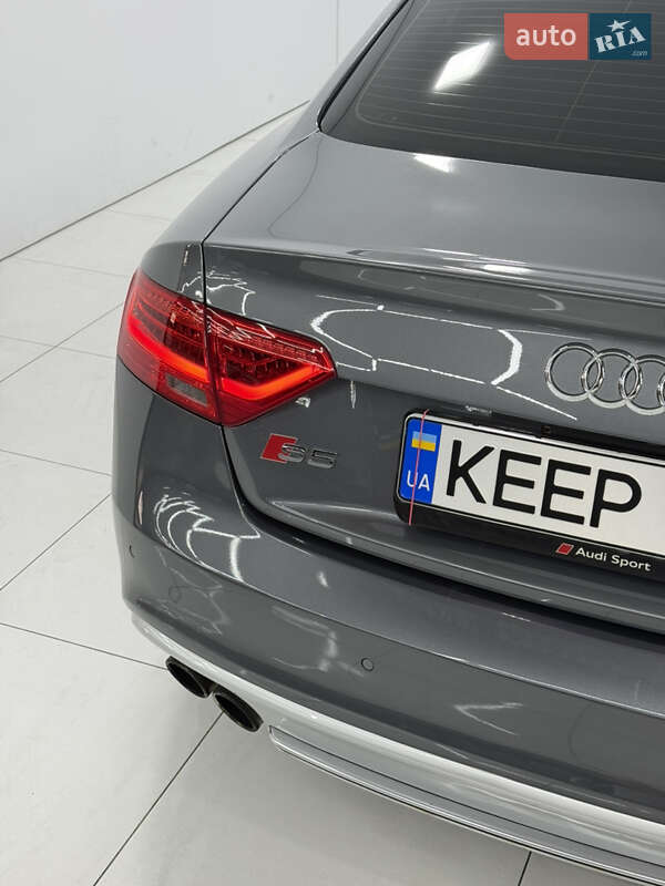 Купе Audi S5 2012 в Одессе