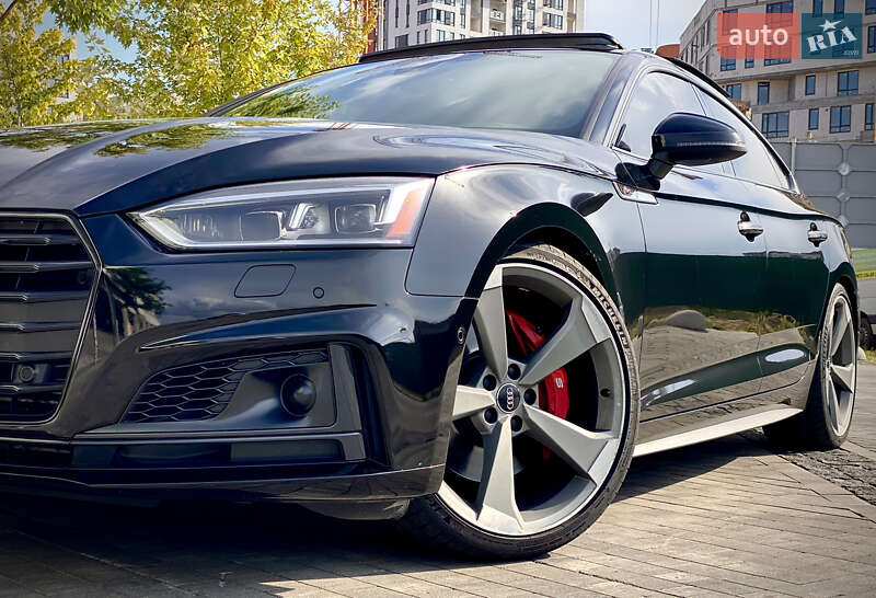 Купе Audi S5 2019 в Киеве