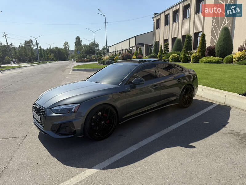 Лифтбек Audi S5 2024 в Днепре