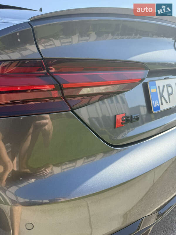 Лифтбек Audi S5 2024 в Днепре