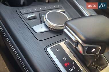 Купе Audi S5 2019 в 