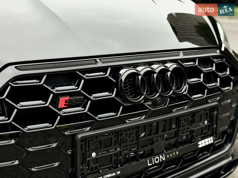 Купе Audi S5 2022 в Львове