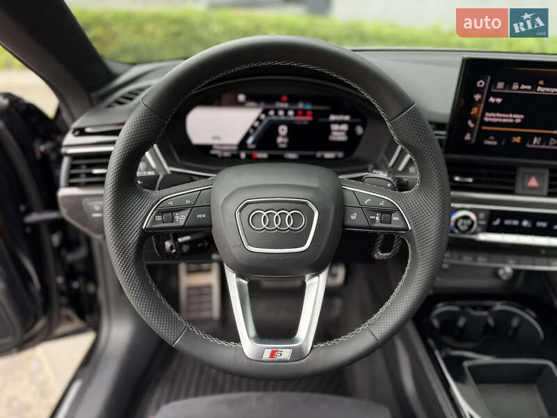 Купе Audi S5 2022 в Львове
