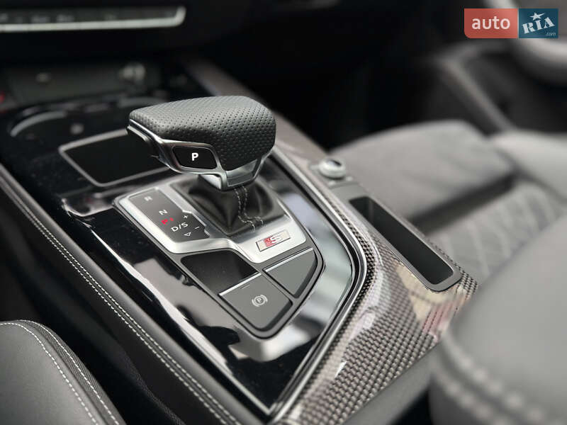 Купе Audi S5 2022 в Львове