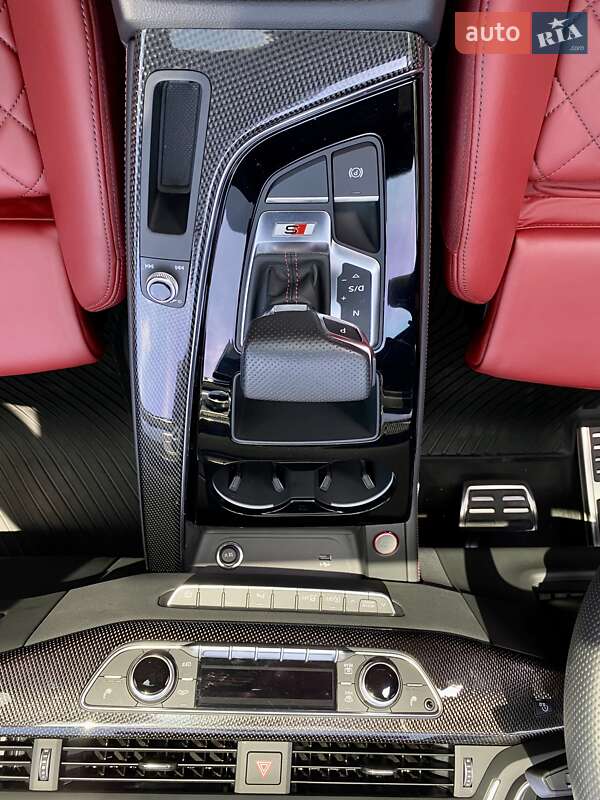 Лифтбек Audi S5 2024 в Киеве