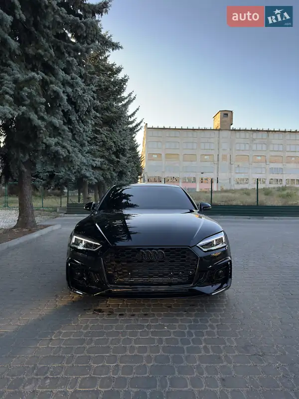 Audi S5