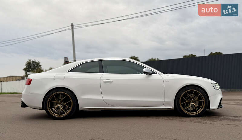 Купе Audi S5 2012 в Киеве