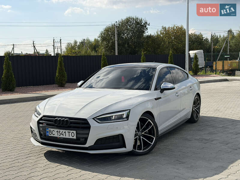 Купе Audi S5 2017 в 
