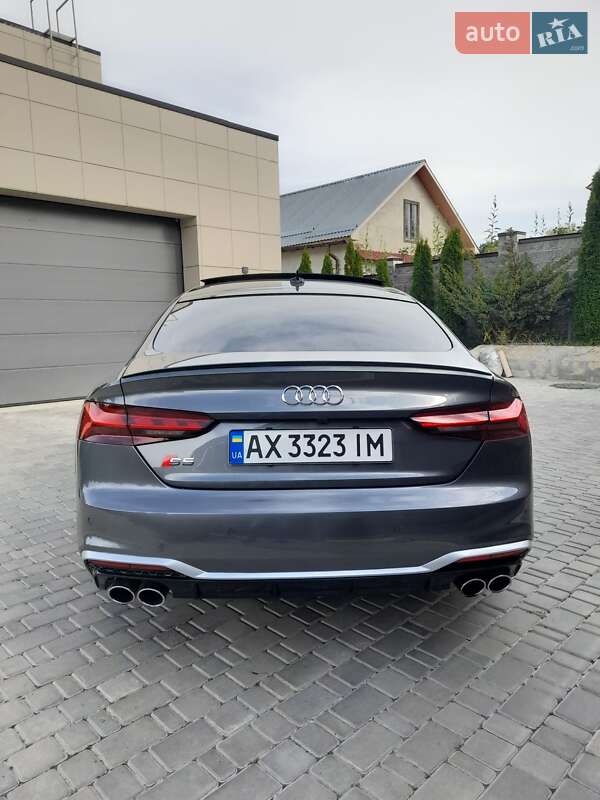 Купе Audi S5 2022 в Харкові