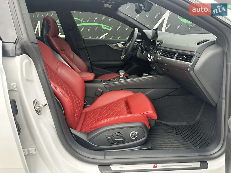 Лифтбек Audi S5 2024 в Киеве фото 24 Лифтбек Audi S5 2024 в Киеве