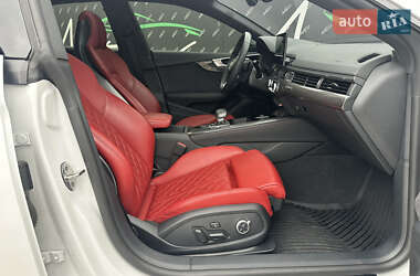 Ліфтбек Audi S5 2024 в  фото 24 Ліфтбек Audi S5 2024 в
