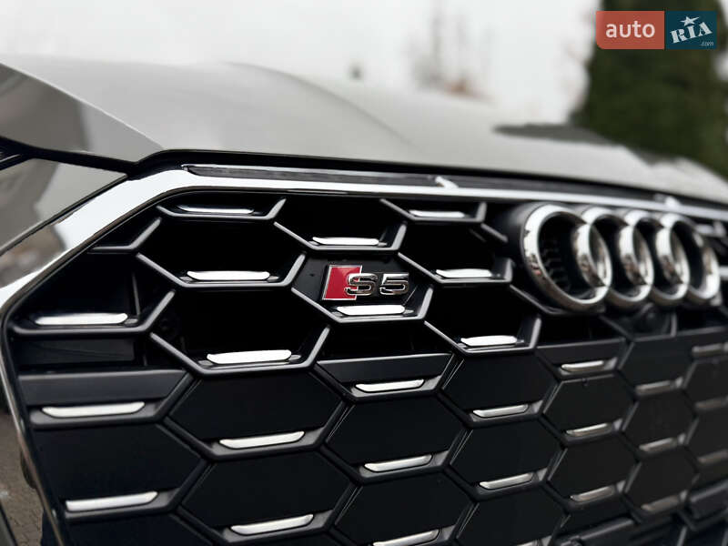 Купе Audi S5 2023 в Черновцах