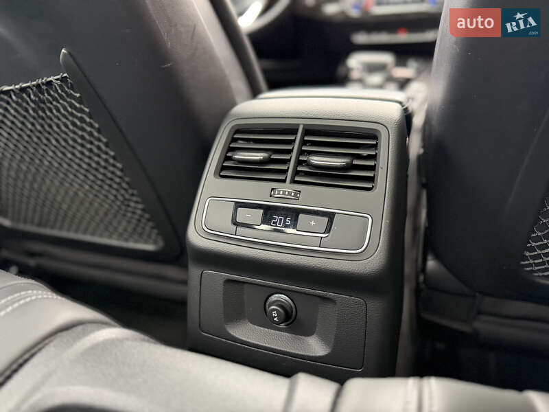 Купе Audi S5 2023 в Черновцах