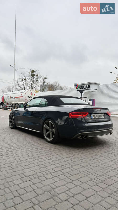 Кабріолет Audi S5 2015 в Києві