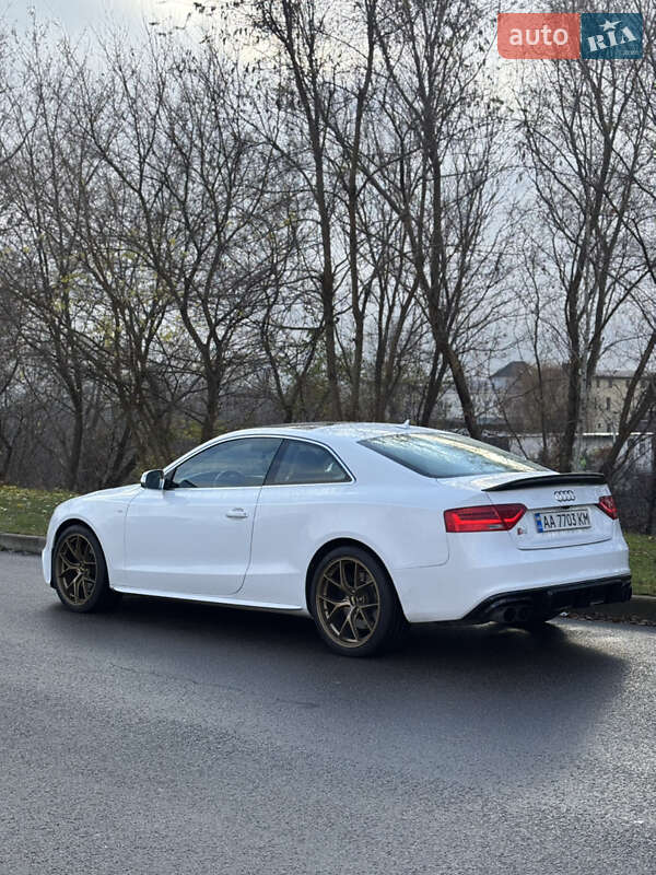 Купе Audi S5 2012 в Киеве фото 9 Купе Audi S5 2012 в Киеве