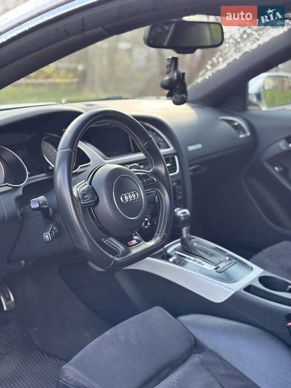 Купе Audi S5 2012 в Киеве фото 13 Купе Audi S5 2012 в Киеве